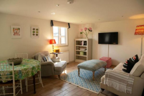 Luxurious 3 Bedroom Cottage